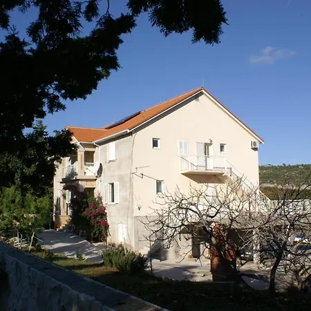 And With Parking Space Sumartin, Brac - 757 סומרטין